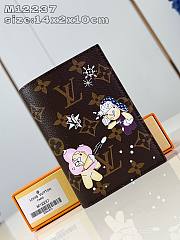 Louis Vuitton Passport Cover Exclusive Prelaunch M12237 - 1