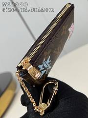 Louis Vuitton Key Pouch Exclusive Prelaunch  - 4