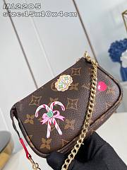 Louis Vuitton Mini Pochette Accessoires Exclusive Prelaunch - 5