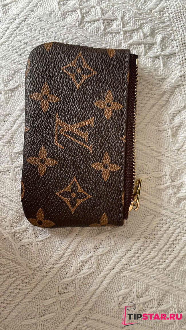 Louis Vuitton Wallet  - 1