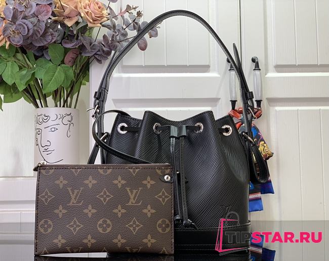 Louis Vuitton Noah BB Epi grained calf leather black - 1