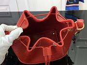 Louis Vuitton Noah BB Epi grained calf leather red - 4