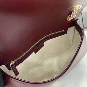 Gucci Blondie small top handle bag in red - 2