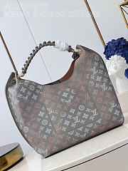 LOUIS VUITTON | Carmel Hobo Bag Mahina - 4