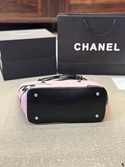 Chanel Cambon Line Shoulder Bag Caviar Skin Pink 30 cm - 3