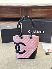 Chanel Cambon Line Shoulder Bag Caviar Skin Pink 20 cm - 1