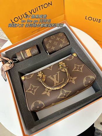 Louis Vuitton Onthego and Wallet Collection