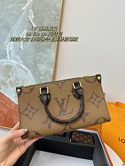 Louis Vuitton Onthego and Wallet Collection - 3