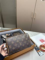 Louis Vuitton Speedy 20 and Wallet Collection - 4