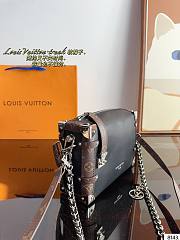 Louis Vuitton Slide Trunk In Black Color - 4