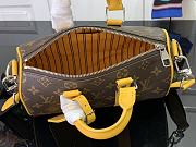 Louis Vuitton Keepall Bandoulière 25 Safran Yellow - 3