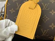 Louis Vuitton Keepall Bandoulière 25 Safran Yellow - 4