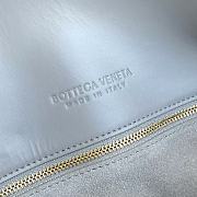 Bottega Veneta Medium Liberta In Blue - 2