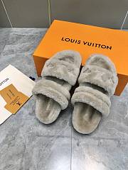 Louis Vuitton Fur Flat Sandals In Gray - 6