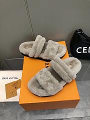 Louis Vuitton Fur Flat Sandals In Gray - 3