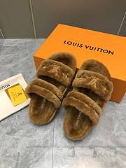 Louis Vuitton Fur Flat Sandals In Brown - 2