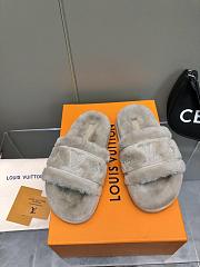 Louis Vuitton Fur Slipper In Gray - 5