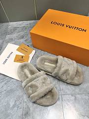 Louis Vuitton Fur Slipper In Gray - 4