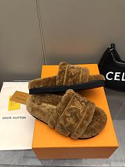 Louis Vuitton Fur Slipper In Brown - 6