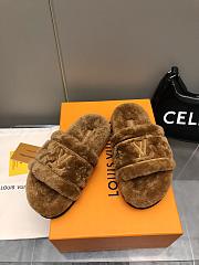 Louis Vuitton Fur Slipper In Brown - 2