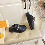 Louis Vuitton Cosy Flat Comfort Clog Lamb Skin Black - 5