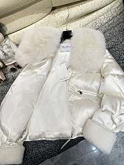 Max Mara Short Down Jacket In White - 6