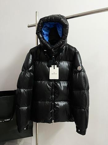 Moncler Puffer Jacket In Black