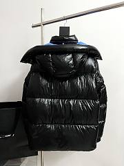 Moncler Puffer Jacket In Black - 3