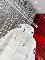 Canada Goose Expedition parka in white - 2