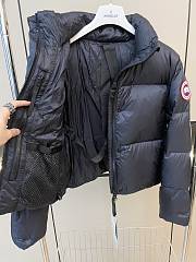 Canada Goose Cypress Logo Coat In Black - 4