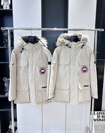 Canada Goose Expedition Logo Patch Hooded Parka White