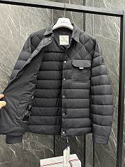 Moncler Iseran jacket in black - 2