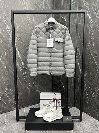 Moncler Iseran jacket in gray