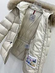 Moncler Brasseurs Short Down Jacket Beige - 6