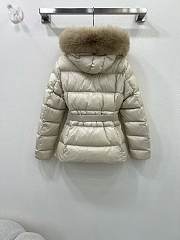 Moncler Brasseurs Short Down Jacket Beige - 5