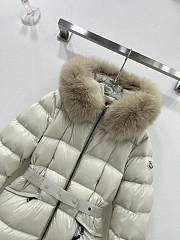 Moncler Brasseurs Short Down Jacket Beige - 4