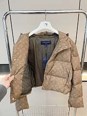 Louis Vuitton Short Down Jacket In Brown - 5