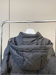 Louis Vuitton Short Down Jacket In Black - 3