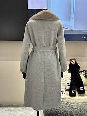 Fendi Cashmere Coat With Fur Collar Gray - 4