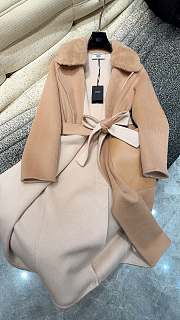 Fendi Cashmere Coat With Fur Collar Brown - 5