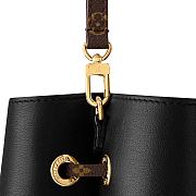 Louis Vuitton Bloom PM Calfskin leather black - 2