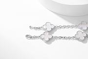 Van Cleef & Arpels Alhumbra Vintage Necklace Silver Tone In White - 6