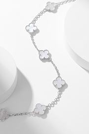 Van Cleef & Arpels Alhumbra Vintage Necklace Silver Tone In White - 2