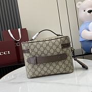 Gucci Porter medium travel bag Beige and dark brown GG Supreme canvas - 6