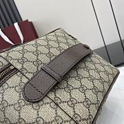 Gucci Porter medium travel bag Beige and dark brown GG Supreme canvas - 4