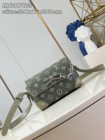 Louis Vuitton Steamer Monogram Gradient