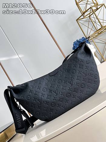 Louis Vuitton Hobo Hamac Black M12850