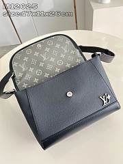 Louis Vuitton Pulse Messenger M12625 - 3