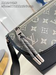 Louis Vuitton Pulse Messenger M12625 - 5