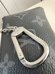 Louis Vuitton Key Pouch M80905 - 2